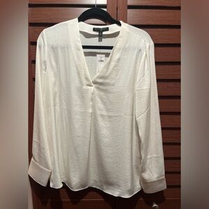 NWT cream Banana Republic long sleeve blouse